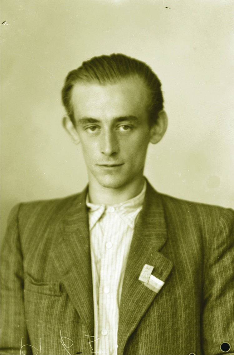 08.  Jan Král na fotografii ze září 1945.